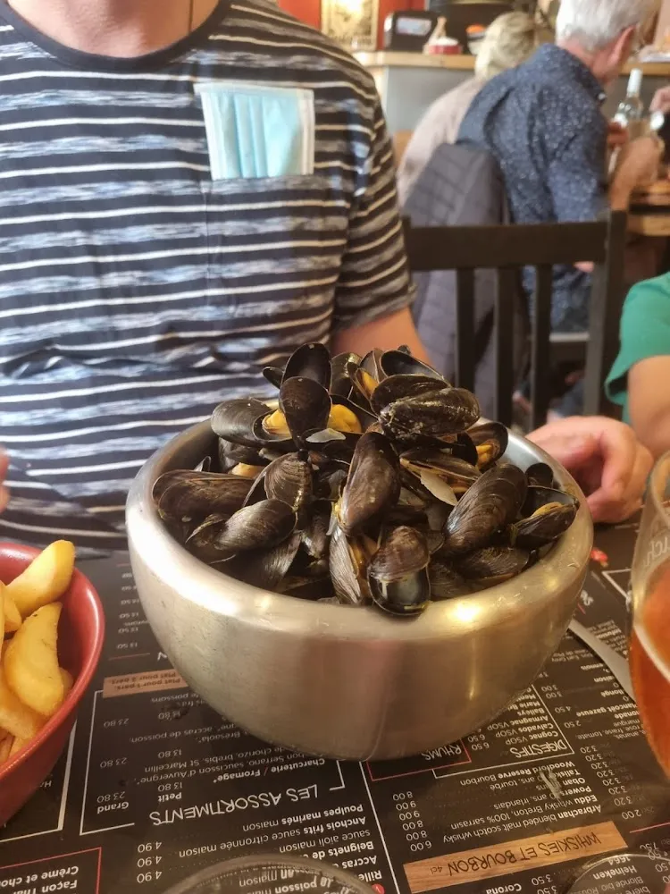 Moules Frites Marinière